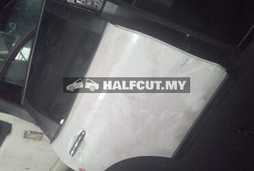 NISSAN XTRAIL X-TRAIL NT32 REAR DOOR R R