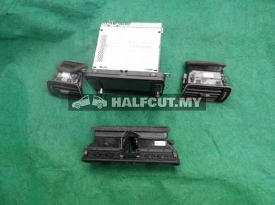 VOLKSWAGEN PASSAT B7 RADIO