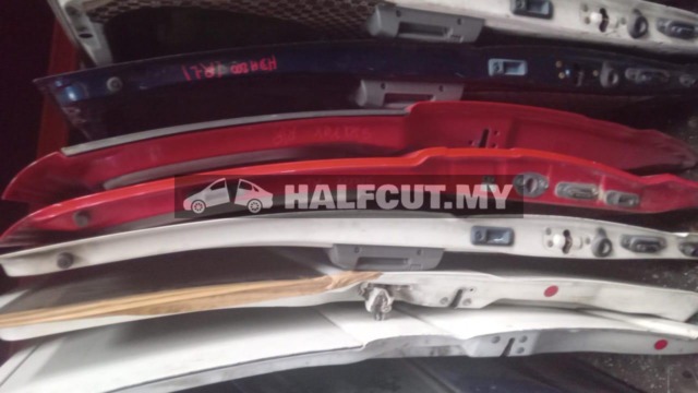 HYUNDAI GRAND STAREX SIDE DOOR R L