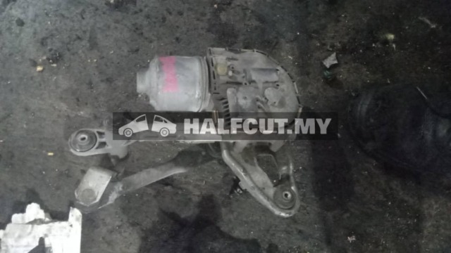 PEUGEOT 3008 WIPER LINK