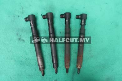 HYUNDAI STAVIC INJECTOR 671 2015YEAR MODEL