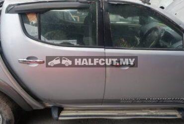 MITSUBISHI TRITON ENGINE KOSONG TWIN CAM