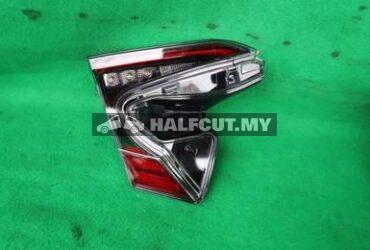 TOYOTA CHR C-HR 81590-10021 ZYX10 TAILLAMP TAILLIGHT TAIL REAR LAMP LIGHT