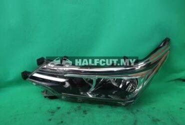 TOYOTA ALTIS RH 2019YEAR HEADLAMP HEADLIGHT HEAD LAMP LIGHT