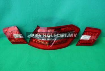 MERCEDES BENZ W212 PER SIDE TAILLAMP TAILLIGHT TAIL REAR LAMP LIGHT