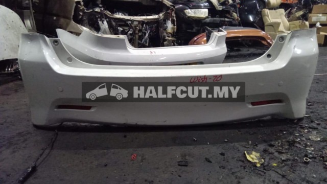 TOYOTA WISH 20 REAR BUMPER