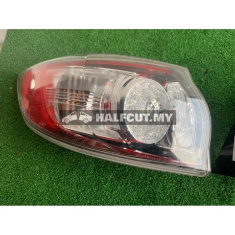 JDM MAZDA 3 MAZDA3 AXELA BL 1.6L SEDAN 2009 2010 2011 2012 2013 S S U BELAKANG ORIGINAL JAPAN TAILLAMP TAILLIGHT TAIL REAR LAMP LIGHT