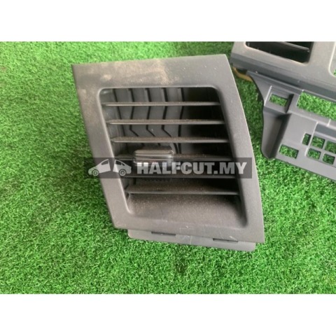 MITSUBISHI LANCER EVO10 AIRCOND VENT& PANEL
