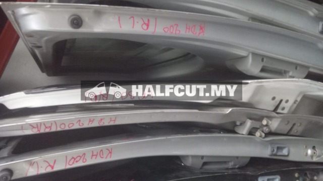 TOYOTA ALPHARD VELLFIRE 30 SIDE DOOR R R