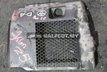 TOYOTA HILUX ENGINE TOP COVER