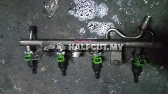MERCEDES BENZ W203 FUEL INJECTOR