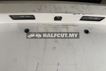 VOLKSWAGEN BEETLE REAR BUMPER