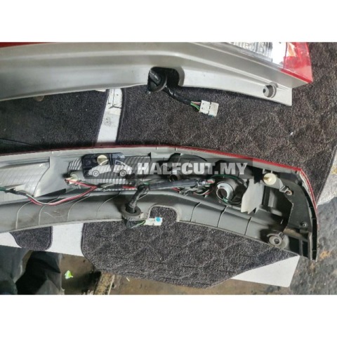 HONDA STREAN RN8 1SET TAILLAMP TAILLIGHT TAIL REAR LAMP LIGHT