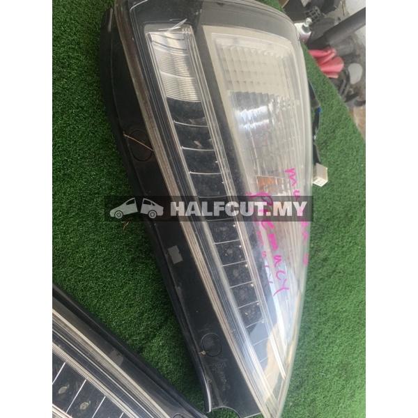 JDM MAZDA 5 MAZDA5 PREMACY CREW 2005-2009 NFL SMOKED LED S S U BELAKANG WITH COVER 1 PAIRS OEM TAILLAMP TAILLIGHT TAIL REAR LAMP LIGHT
