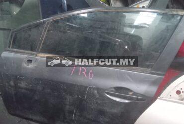 HONDA CIVIC TRO FRONT DOOR F L