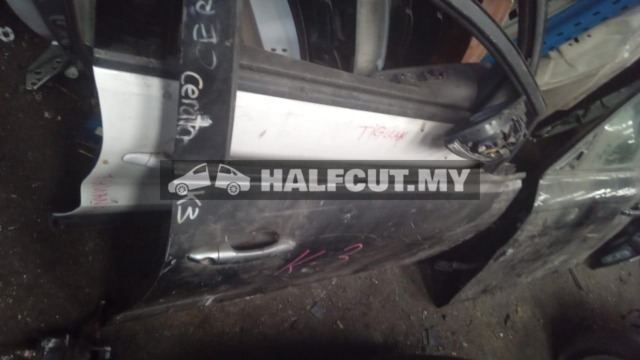 KIA CERATO K3 FRONT DOOR F R