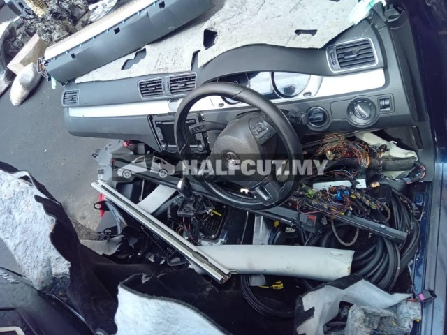 VOLKSWAGEN PASSAT B7 WAGON CAR FRONT HALFCUT HALF CUT