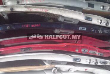 HYUNDAI GRAND STAREX SIDE DOOR R R