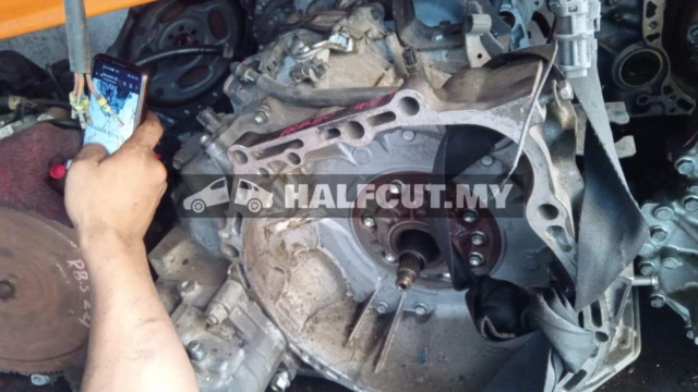 TOYOTA ESTIMA ACR50 4W GEARBOX GEAR BOX