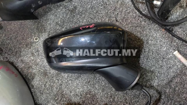 MAZDA 2 SKYATIV SM 7WY RH