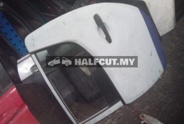 MITSUBISHI TRITON REAR DOOR R L