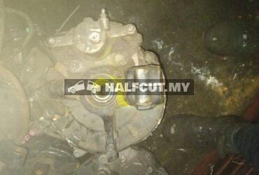 VOLKSWAGEN POLO 1.4 FRONT KNUCKLE F R