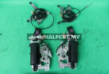 TOYOTA ALPHARD VELLFIRE ANH20 DOOR LOCK