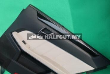 MERCEDES BENZ W212 DOOR PANEL REAR RH