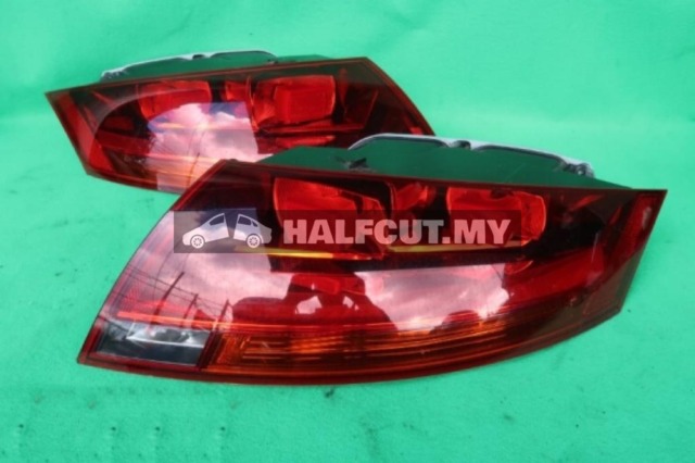 AUDI TT SET TAILLAMP TAILLIGHT TAIL REAR LAMP LIGHT