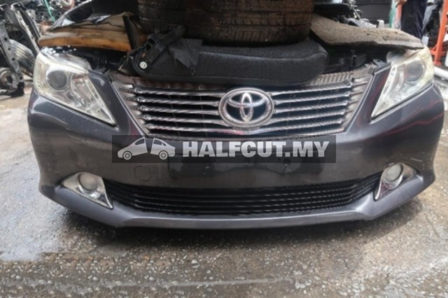 TOYOTA CAMRY 2.5 HALFCUT HALF CUT