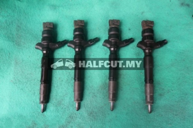 TOYOTA HILUX INJECTOR PER PCS