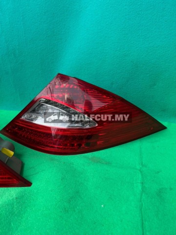MERCEDES BENZ CLS W219 LED TAILLAMP TAILLIGHT TAIL REAR LAMP LIGHT