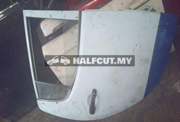 MITSUBISHI TRITON REAR DOOR R R
