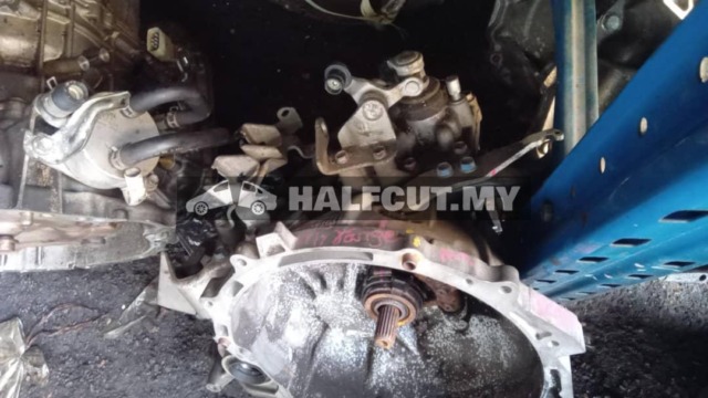 MITSUBISHI MIRAGE MANUAL GEARBOX GEAR BOX