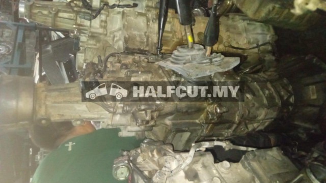 MITSUBISHI TRITON MANUAL GEAR BOX GEARBOX