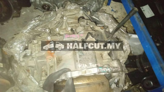 KIA FORTE 2.0 GEAR BOX GEARBOX