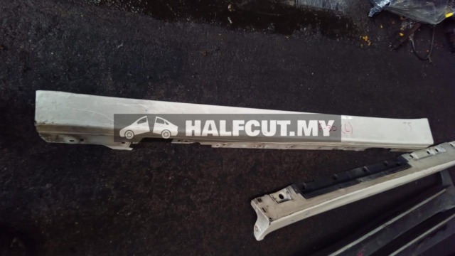 BMW F30 SIDE SKIRT LH
