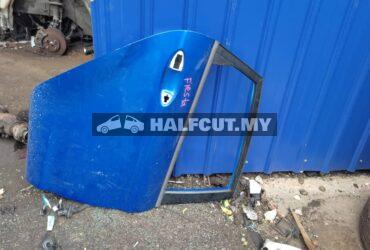 FORD FIESTA SALOON REAR DOOR KOSONG RH