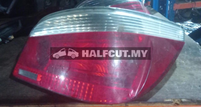 BMW E60 04 6923306 RH TAILLAMP TAILLIGHT TAIL REAR LAMP LIGHT