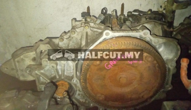 MITSUBISHI GRANDIS 4W GEARBOX GEAR BOX
