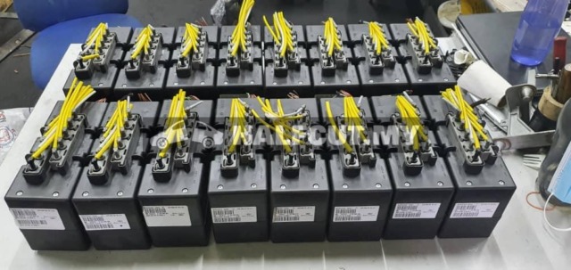 MERCEDES BENZ W220 CENTRE LOCKING PUMP