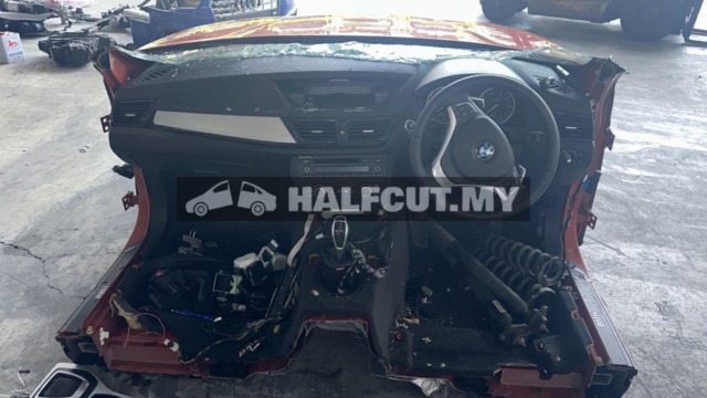 BMW X1 E84 FACELIFT N20 2.8 TURBO CKD HALFCUT HALF CUT