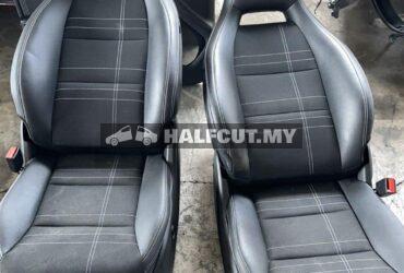 MERCEDES BENZ GLA 200 FRONT SEAT