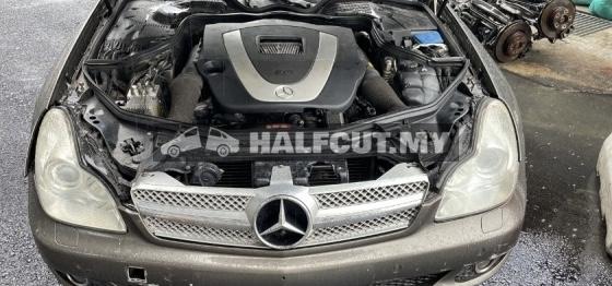 MERCEDES BENZ CLS219 350 FRTRR SPARE PARTS HALFCUT HALF CUT