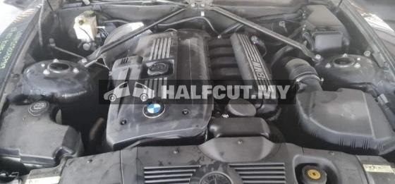 BMW Z4 2.5 N52 SPARE PARTS HALFCUT HALF CUT