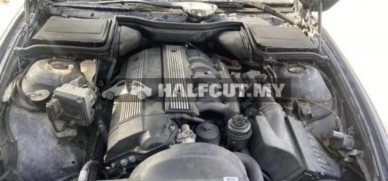 BMW E39 528 SINGLE WYNOS AND SPARE PARTS FOR SALE HALFCUT HALF CUT