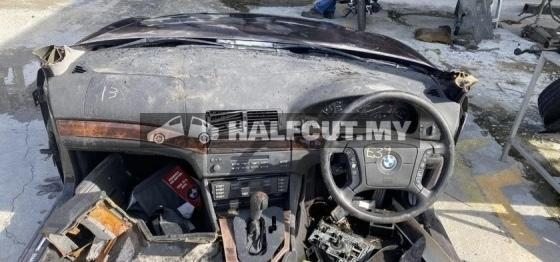 BMW E39 528 SINGLE WYNOS AND SPARE PARTS FOR SALE HALFCUT HALF CUT