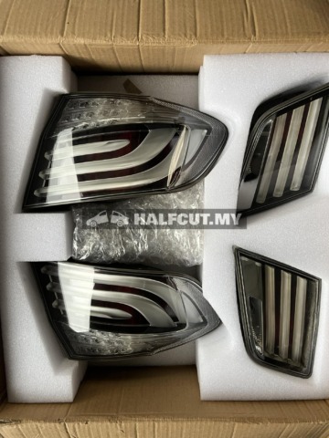 BMW F10 SMOKE SETS TAILLAMP TAILLIGHT TAIL REAR LAMP LIGHT