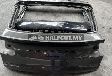 Porsche macan cayenne 958 tail gate