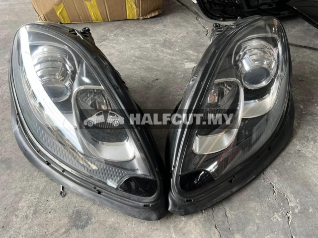 PORSCHE MACAN SET READY STOCK HEADLAMP HEADLIGHT HEAD LAMP LIGHT
